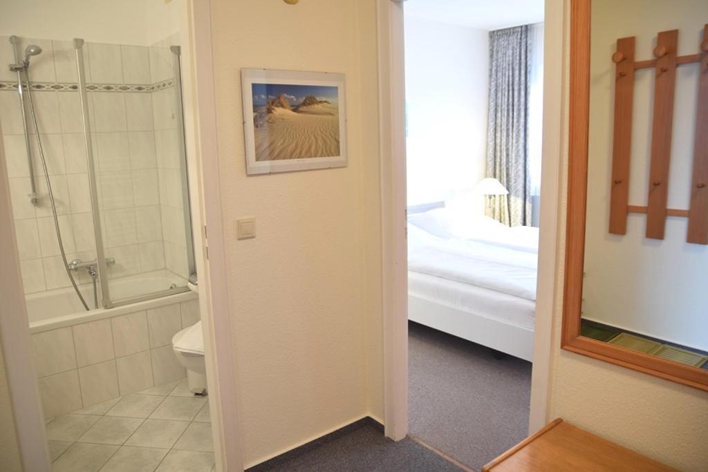 Gemuetliches 2-Zimmer-Appartement Mit Balkon. Вестерланд Экстерьер фото