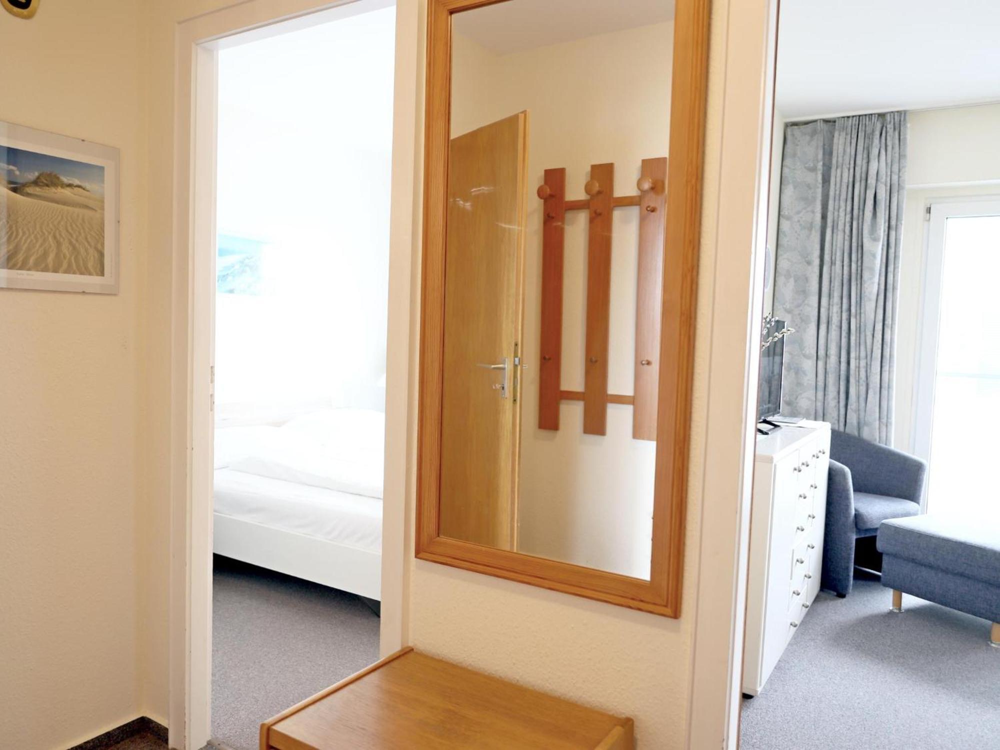 Gemuetliches 2-Zimmer-Appartement Mit Balkon. Вестерланд Экстерьер фото